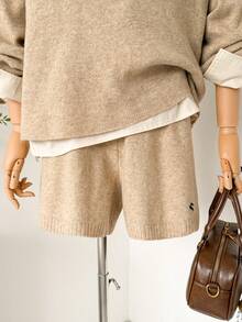 Muvela 两件套女士优雅套装：Polo领长袖羊毛衫和短裤套装，复古学院风，适合感恩节、圣诞节、新年派对，休闲又时尚。