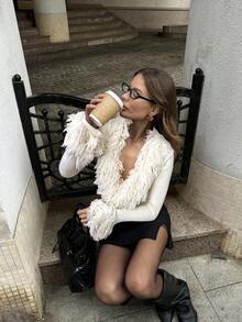 SHEIN BAE 街头风休闲纯色深V领流苏修身女式毛衣 - 米色 - 查看 4