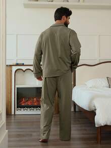 DAZY Military Green Shirt Paired With Men's Loungewear Set, Autumn - Green - View 2