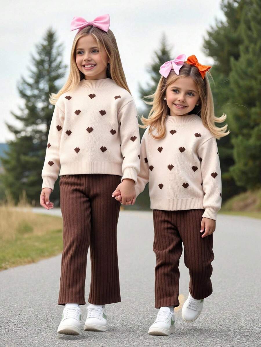 SHEIN Young Girls Heart Pattern Turtleneck Long Sleeve Sweater & Solid Color Pants Set - Multicolor - View 1