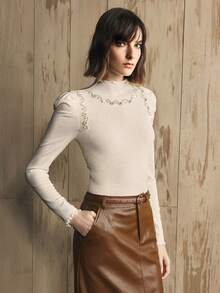 EMERY ROSE 女式针织棉羊毛混纺立领长袖修身上衣，带串珠花卉饰边，休闲日常穿着 - 米色 - 查看 8