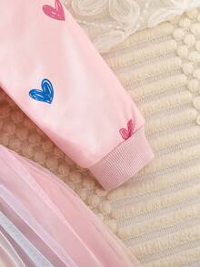 SHEIN Glamorique Kids 女童休闲独角兽印花网纱拼接长袖连衣裙，秋季款