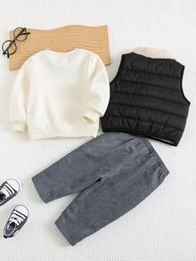 Cozy Pixies 3 件套男婴套装：字母印花圆领运动衫、保暖内衬、无袖背心和松紧腰慢跑裤