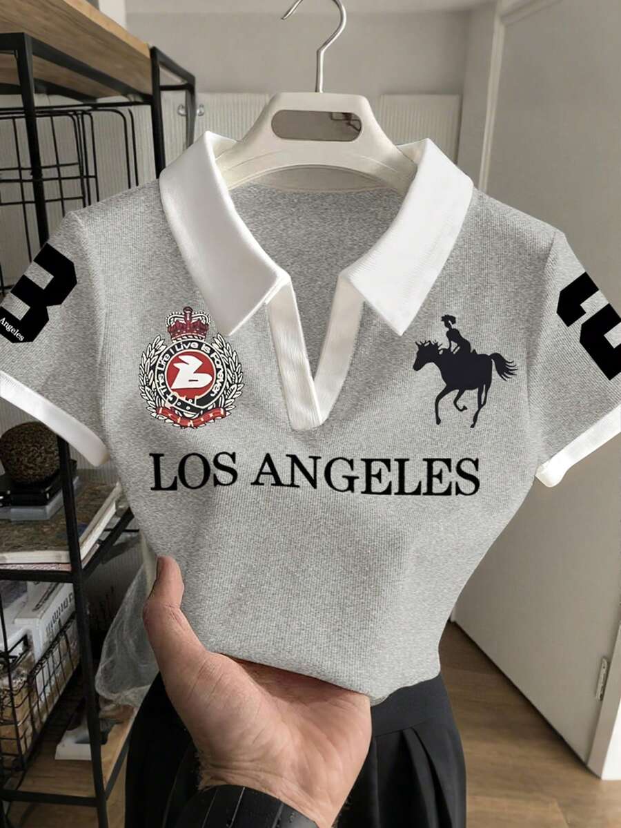 INAWLY 女士字母骑士印花 Polo 领短袖休闲上衣 - 灰色 - 查看 1