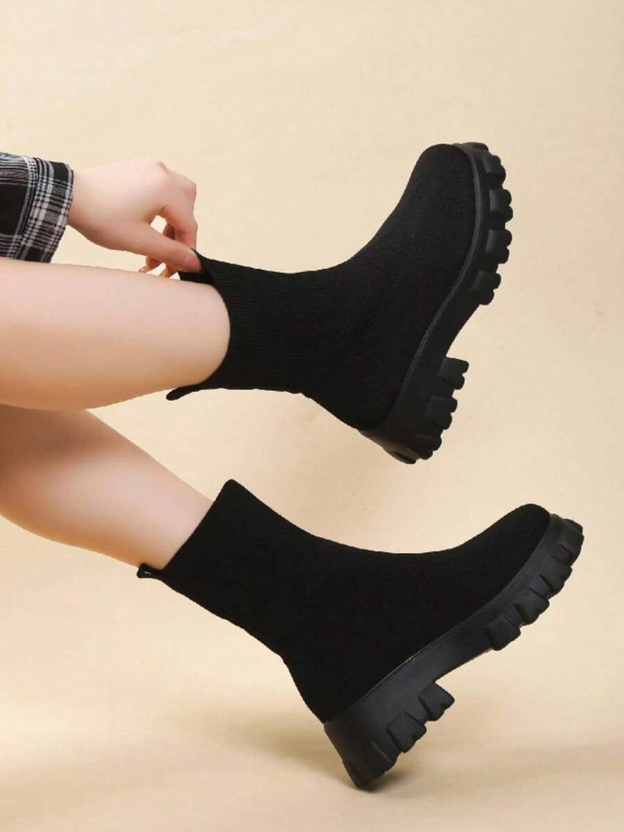 Women Ankle Boots & Booties - Black - View 1