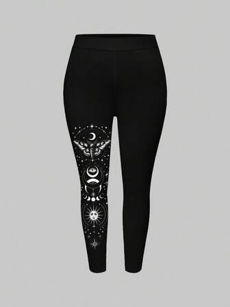 Goth Leggings neri elasticizzati taglie forti con stampa all-over di farfalle misteriose, sole, luna, stelle, simboli zodiacali e croci magiche in stile gotico