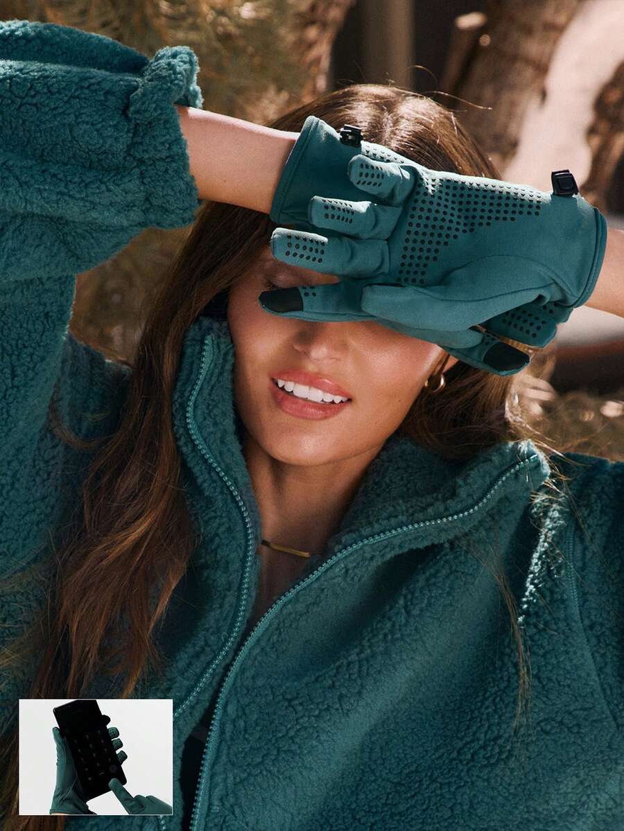 GLOWMODE FeatherFit™ Chase The Chill 弹力吸汗反光按扣触屏硅胶防滑手套，适合跑步、徒步、户外运动、节日、圣诞节和冬季等各种场合。 - 墨綠色 - 查看 1