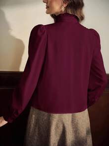 Vintamour Blusa elegante vintage para mujer con cuello con volantes, puños con lazo y detalles recogidos, camisa casual de manga larga para el trabajo, ropa de mujer para otoño, invierno, regreso a casa, oficina, atuendos de mujer para otoño, blusas de mujer para otoño e invierno, ropa de mujer para invierno, blusas de manga larga para otoño, ropa de otoño para mujer, blusas de mujer para otoño, ropa de mujer para el estilo cottage core, camisa de Navidad, blusas de trabajo para mujer - Rojo violeta - Ver 4