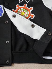 Popeye X SHEIN Set de 2 piezas: Chaqueta de béisbol holgada con estampado de insignia vintage y pantalón de chándal para niño pequeño, para otoño/invierno - Blanco y Negro - Ver 8