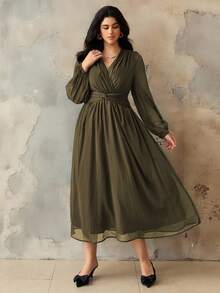 Roveilla 大码女士优雅复古中东风雪纺连衣裙，褶皱面料，收腰设计，A字廓形，灯笼袖，长袖，适合下午茶、派对、春秋冬三季穿着。 - 軍綠色 - 查看 6