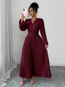 Rafferiza 新款优雅泡泡袖V领纯色褶裥修身女式连衣裙，秋冬款 - 酒紅色 - 查看 7