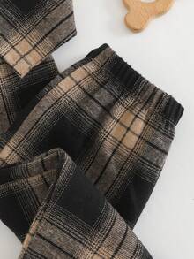 Cozy Pixies 男婴格子翻领长袖开衫上衣和松紧腰裤套装，两件套，保暖内衬，适合冬季穿着，休闲男婴服装，男婴睡衣，纯棉睡衣套装，男童格子图案男婴服装，男婴套装 - 黑與白 - 查看 5