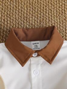 SHEIN Playful Pals 3 st/set babypojkar casual outfit: Björnväst + långärmad vit skjorta + jeansbyxor, vintage koreansk stil med krage och enkelknäppt väst, tvättade jeansbyxor, lämpliga för höst/vinter vardagskläder och skolstart, brittisk stil - Svart och Vitt - Visa 4