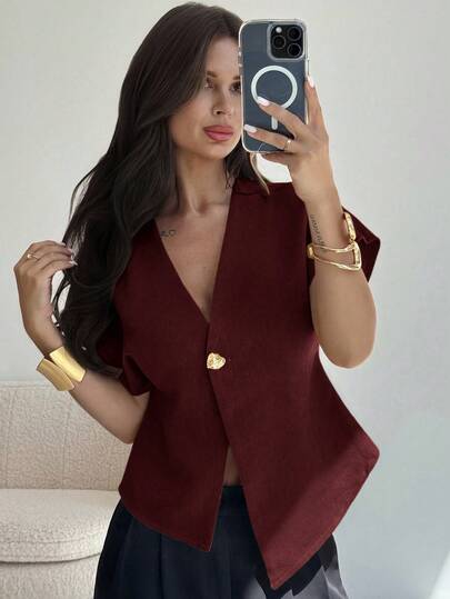 Firerie Women's Elegant Simple Stylish Minimalist Versatile Daily Commuting Solid Color Turmeric Bat Sleeve Asymmetric Hem Casual Top High-End Commuter Minimalist Deconstructed Oversized Batwing Sleeve V-Neck Single-Breasted Asymmetric Hem Sleeveless Blouse In Fall/Winter,Burgundy Coat