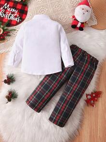 SHEIN 2 Stücke Gentleman Outfit für Kleine Jungen, weiß Langarm Hemd mit Knöpfen und burgunderrote karierte Anzughose, elegante Fliege, modischer Gentleman Stil, geeignet für Geburtstagsfeiern, formelle Anlässe, Hochzeiten, Taufen, Schulanfang, Halloween, Weihnachten - Verschiedenfarbig - Übersicht 2