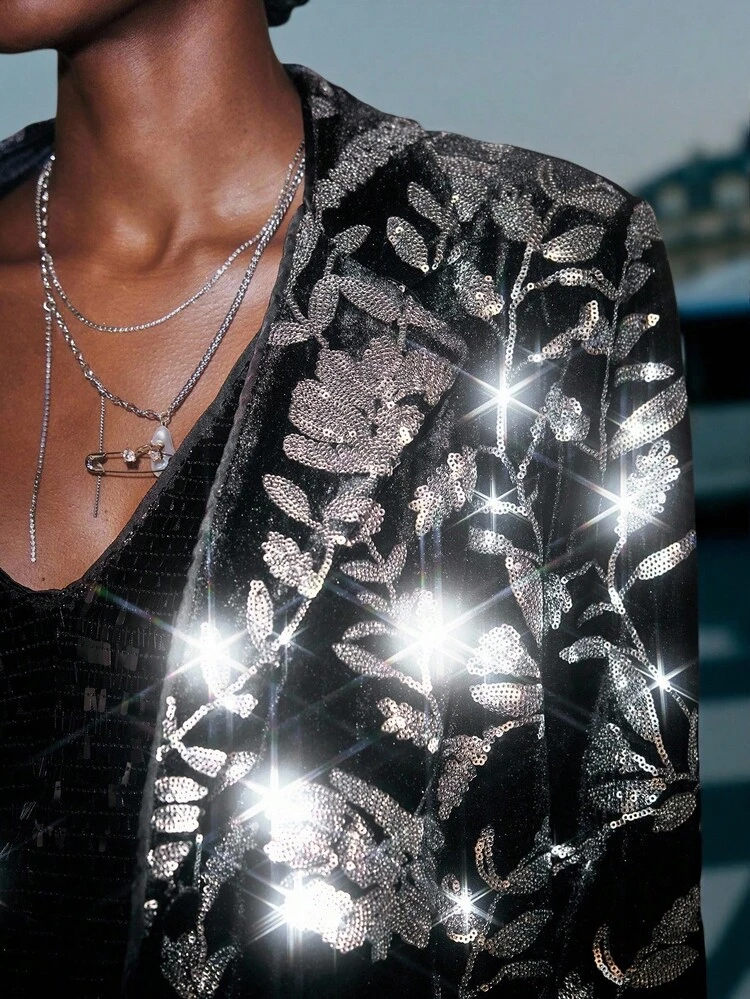 SHEIN Maija Velvet Floral Sequin Embellished Party Christmas Blazer For Women, Winter , Autumn , Halloween Costumes, Halloween Cosplay, Christmas Party , New Year , New Year Women, Thanksgiving For Women, Luxurious Party Attire, Old Money Style, Unique, Vintage Modern, Black Blazer