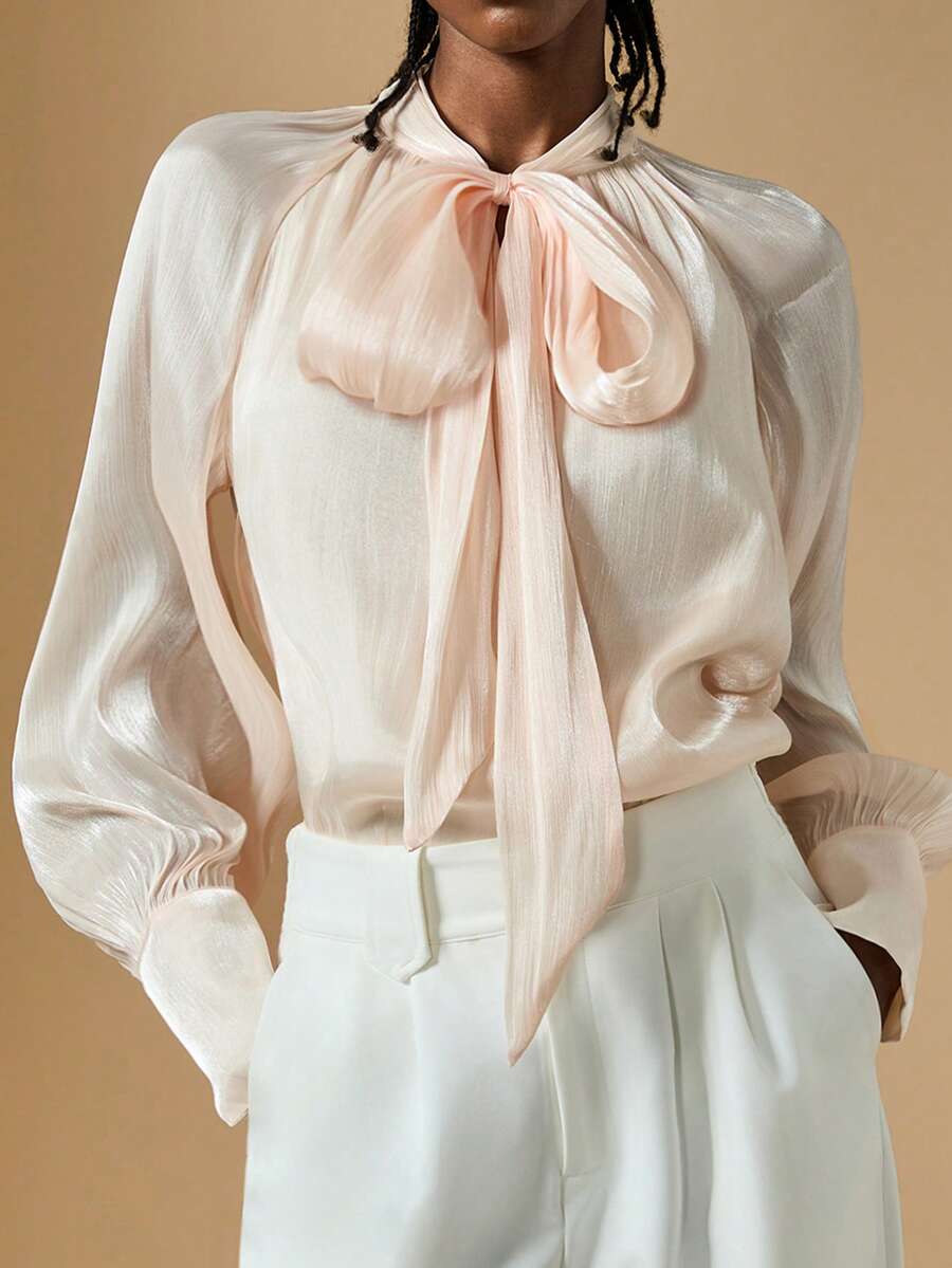 Briarwyn 女士优雅通勤纯色领结衬衫 - 杏色 - 查看 1