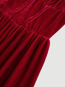 SHEIN Tween Girl Burgundy Casual Everyday Velvet Bow Decor Sweetheart Collar Puff Sleeve Cinched Waist Dress, Girls Red Long Dress,  Birthday Party, French Princess Style, Mother And Daughter Matching Clothes, Long-Sleeved Dress, Winter Dress Velvet Dress For Girls Dresses For 11 Years Old Red Tween Long Burgundy Dresses Teen Girls Elegant Long Sleeve Dresses