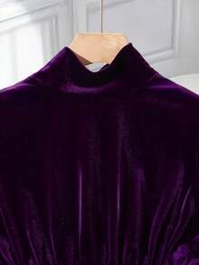 GlowEve 女士紫色丝绒高领收腰喇叭下摆优雅精致生日礼物约会派对百搭长袖修身T恤，秋冬款