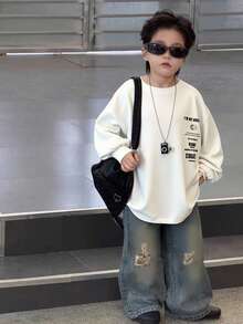 SHEIN 2 件套儿童青少年男童休闲韩版大字母图案圆领运动衫和牛仔裤套装，适合通勤、上学、日常休闲、旅行、运动、春夏秋冬，抓绒，加厚