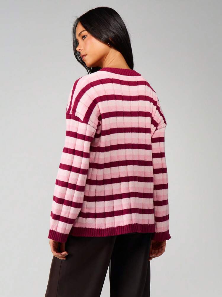 MISSGUIDED Gilet rayé avec écharpe à col roulé