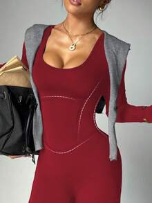 Dewbera 女式秋冬连体裤，黑色紧身 U 领长袖，交叉后背带，贴身前片，喇叭裤脚，适合休闲、跑步、瑜伽、健身、网球等活动 - 酒紅色 - 查看 2