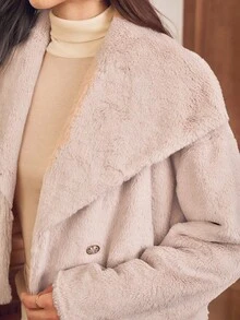 Omancia 女士优雅翻领粉色人造毛皮蓬松夹克，休闲外套，适合派对、万圣节、圣诞节、新年、感恩节、秋冬 - 杏色 - 查看 4