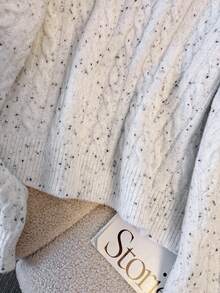 GlowEve CURVE 大码女式休闲修身圆领长袖麻花针织套头衫，秋冬 - 白色 - 查看 8