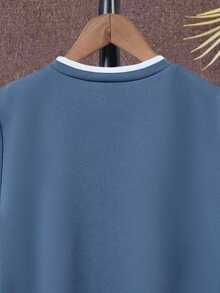 SHEIN Mirajuku 2pcs Tween Boy Letter Print Crew Neck Short Sleeve T-Shirt And Shorts Casual Set