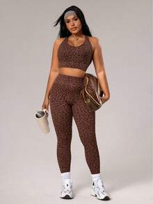 Rhythm Era Bộ đồ thể thao áo hai dây và quần legging họa tiết da báo cỡ lớn cho nữ - màu nâu - Xem 2