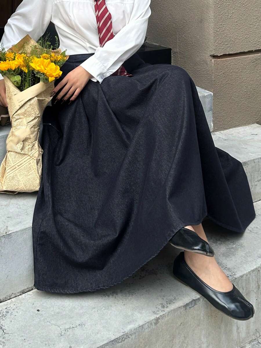 Dazy Plus 深蓝色水洗褶皱A字长款牛仔裙，适合春秋季休闲穿着 - 深色水洗藍 - 查看 1