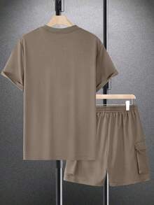 Manfinity Homme Bộ đồ nam gồm áo thun ngắn tay tối giản màu trơn và quần short, bộ đồ hai mảnh thường ngày cho nam, bộ đồ phối đồ nam, bộ đồ nỉ mùa hè ngắn cho nam, quần nỉ kaki cỡ lớn màu nâu cho nam, trang phục ấm áp - Màu Khaki - Xem 2