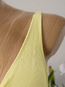 Bellisia Women's Yellow Textured Criss-Cross Bikini Top Women's Beach Fashion Women's Beach Fashion Beach Outfits For Women Cross-Over Push-Up Swimsuit Top Yellow Summer Set Yellow Yellow Skirt Set Skirt Swimsuit Set Summer Skirt And Top Set - Yellow - View 4