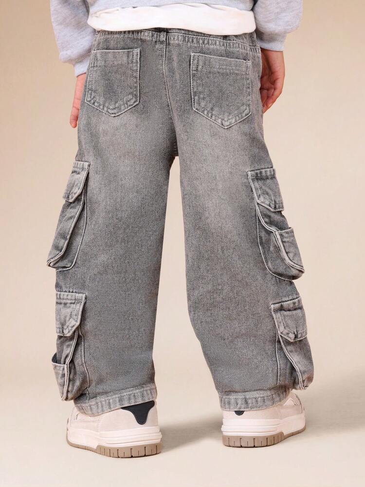 Cargo Jeans With Multiple Pockets