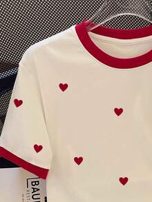 Resyla Women's Heart Print Round Neck Casual Loose T-Shirt