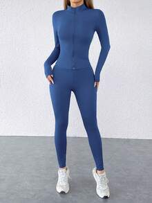 SHEIN PETITE 黑色两件套运动服，包括拉链外套和紧身裤。 - 藍色 - 查看 3