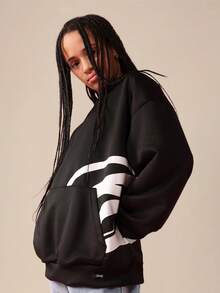 SUMWON Oversized Grafik Hoodie für lässigen Streetwear-Stil