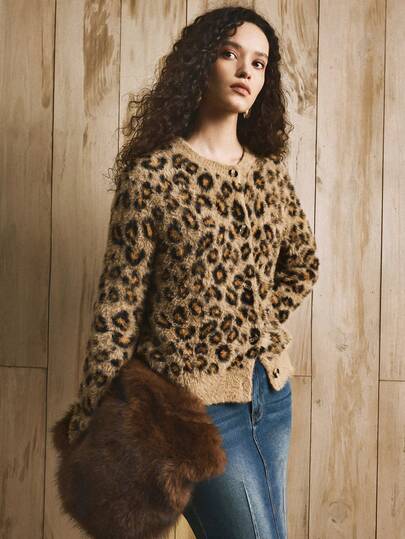 Arave Women's Slim-Fit Knitted Feather Yarn Material With Leopard Print Design Daily Commuter Cardigan Autumn And Winter Sweater