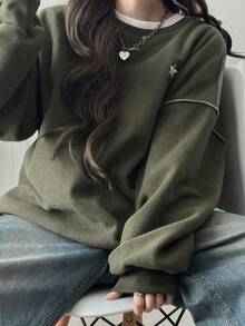 FRIFUL 女士休闲落肩长袖撞色线条图案衬衫，秋冬款 - 軍綠色 - 查看 6