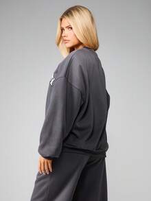 Missguided x Playboy 宽松圆领卫衣，复古图案印花，适合日常休闲穿着 - 灰色 - 查看 2