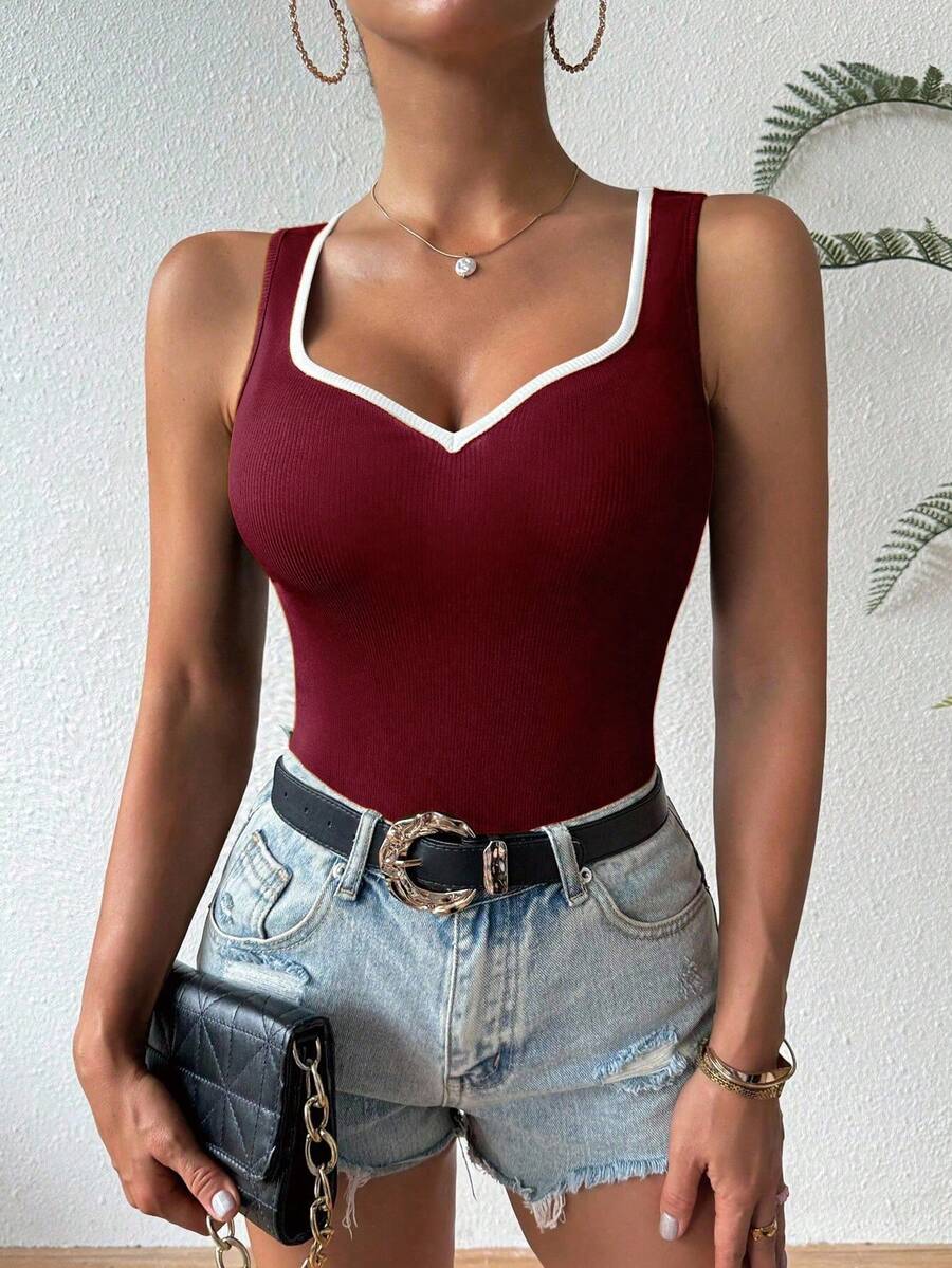 SHEIN Unity Top ajustado sin mangas con cuello en forma de corazón de color contrastante - Burdeos - Ver 1