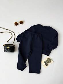 女婴休闲爱心印花针织纯色宽松落肩长袖卫衣和阔腿运动裤套装 - 藏蓝色 - 查看 2