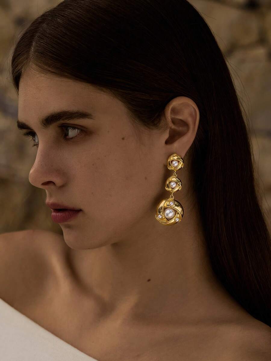 Opalesca Boucles d'oreilles pendantes en faux perles 18 carats, convenant pour un port quotidien - Doré - Voir 1