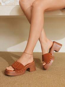Styleloop Women's Wedge Heel Thick Sole Suede Buckle Strap Roman Style Retro Vacation Sandals - Brown - View 5