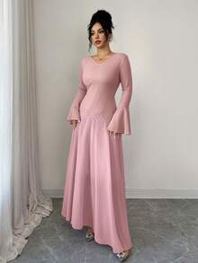 Modelyn Modisches, elegantes Kleid mit V-Ausschnitt, strukturierter Strickware, Perlen und ausgestelltem Chiffon