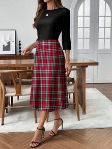 EMERY ROSE 女士休闲简约红黑格子印花中长连衣裙，适合秋冬季、圣诞节、新年、跨界派对、聚会、圣诞驯鹿主题活动、圣诞聚会、家庭聚会、亲子装、情侣装、姐妹装等场合。 - 彩色 - 查看 5
