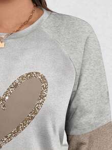 EMERY ROSE Áo sweatshirt dài tay cổ tròn in họa tiết trái tim tối giản, kiểu dáng thường ngày, cỡ lớn, thích hợp cho mùa xuân. - Nhiều màu - Xem 5