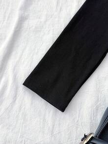 SHEIN Tween Girls Tight-Fitting, Fashionable Basic Button-Detailed Long Sleeve Casual T-Shirt, Back To School, Simple Tee, Elastic & Soft Ribbed Fabric, Black Cute Black Tops Long Sleeve Tops Black Shirt Black Long Sleeve Top Tight Shirts For Girls - Black - View 9