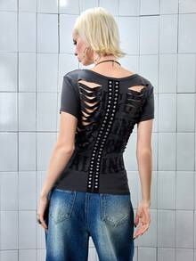 ROMWE Grunge Punk K-Pop Kreuz- und Buchstaben-Muster Carmenausschnitt Langarm T-Shirt für Frauen, romantischer Punk-Stil - Grau - Übersicht 3