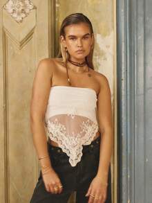 Aralina 女士优雅蕾丝刺绣围巾，完美搭配圣诞派对、新年和感恩节服装 - 白色 - 查看 2